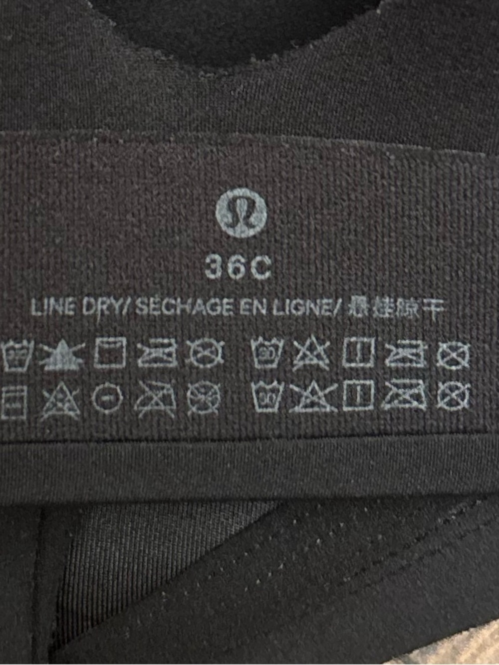 Lululemon Enlite Front Zip Bra In Black Size 36C - Picture 5 of 5